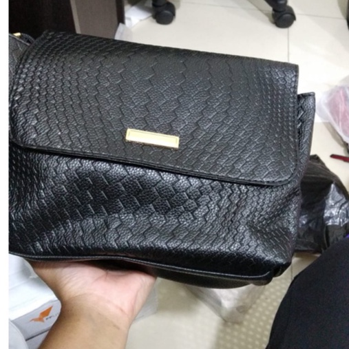 BJ72117 - BLACK - TAS SLEMPANG JINJING TOTEBAG HANDBAG TAS WANITA FASHION IMPORT MODIS ELEGAN TERMURAH TERLARIS TERBARU BAGSTORE JAKARTA TAS BATAM BQ3018 VC85173 LT1650 ZC1935 KPC9005 JT12488 ELJ5178 CR7056 GT1844