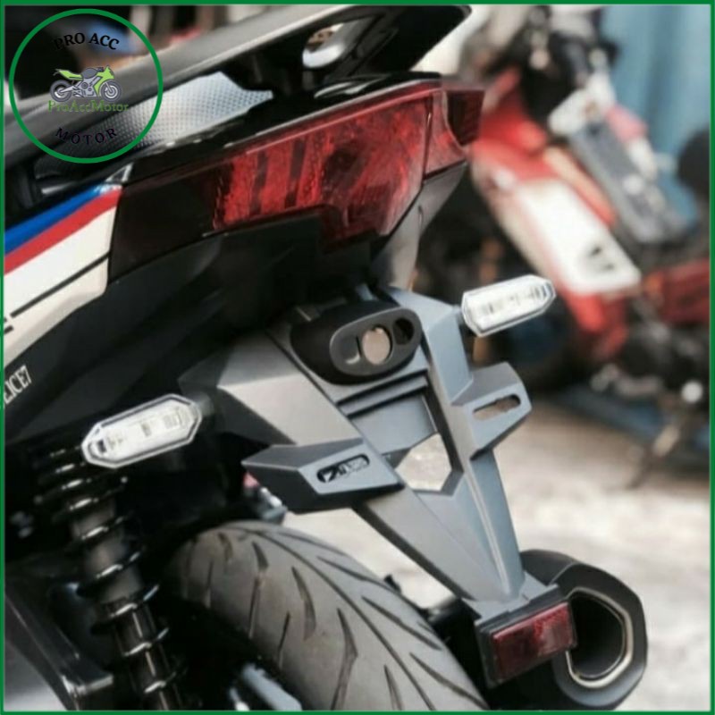 Spakbor belakang fender custom Vario 125 150 2018-2020