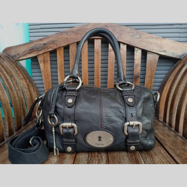 Fossil maddox black size S (preloved fossil fossil preloved fossil second)