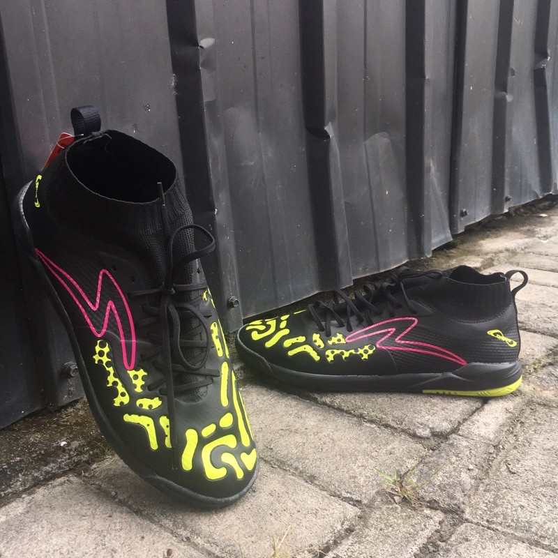 Specs Swervo Thunderstrom