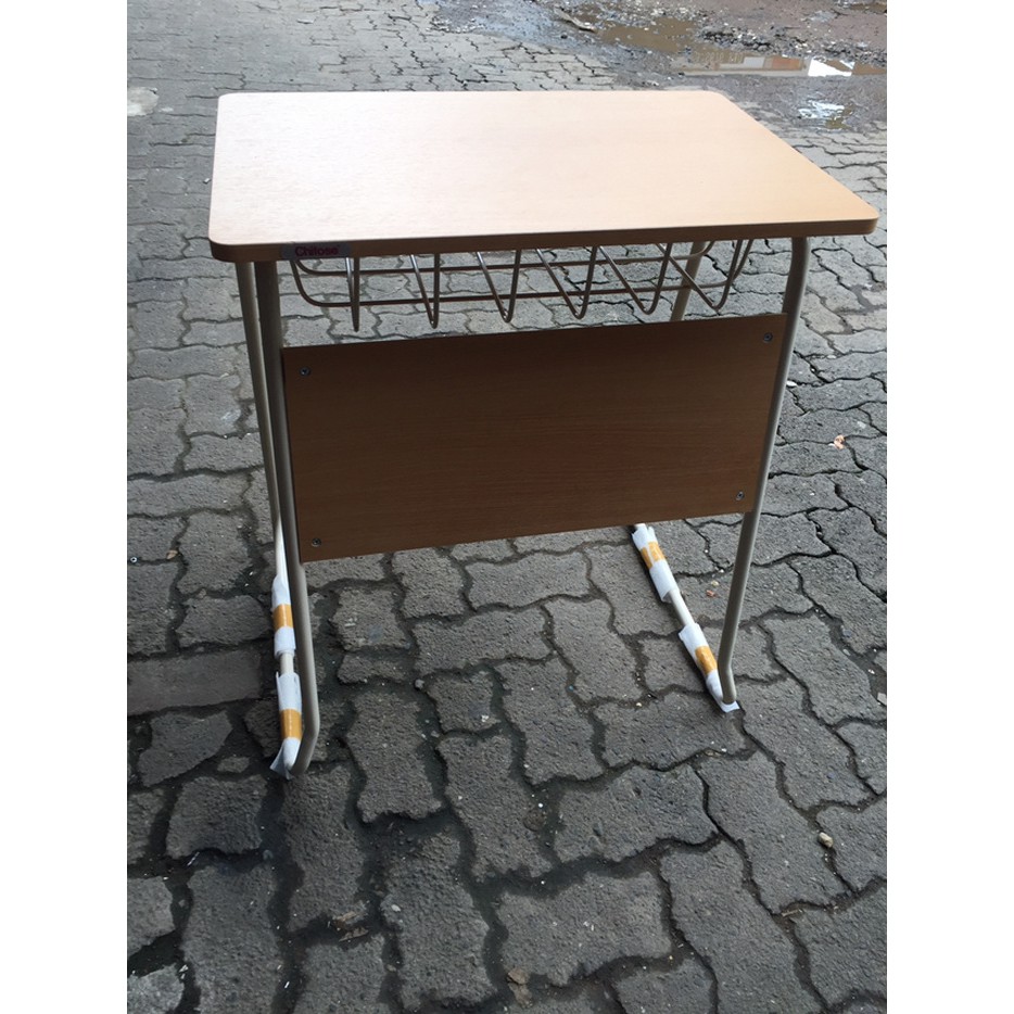 Meja Sekolah Chitose Ayumi No.6 tanpa kursi