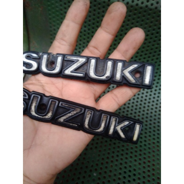 emblem tangki suzuki rc 80 rc 100