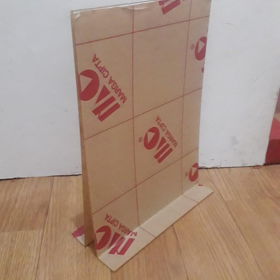 

Obral Puas TEMPAT BROSUR / TENT HOLDER / TENT CARD AKRILIK DISPLAY 2 SISI F4