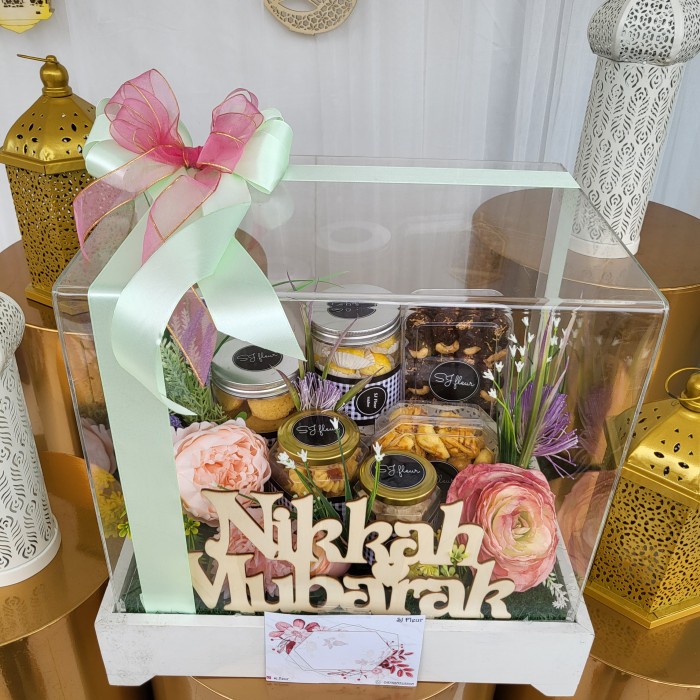 

Hampers parcel ultah wedding idul adha lebaran selamatan rumah baru 55
