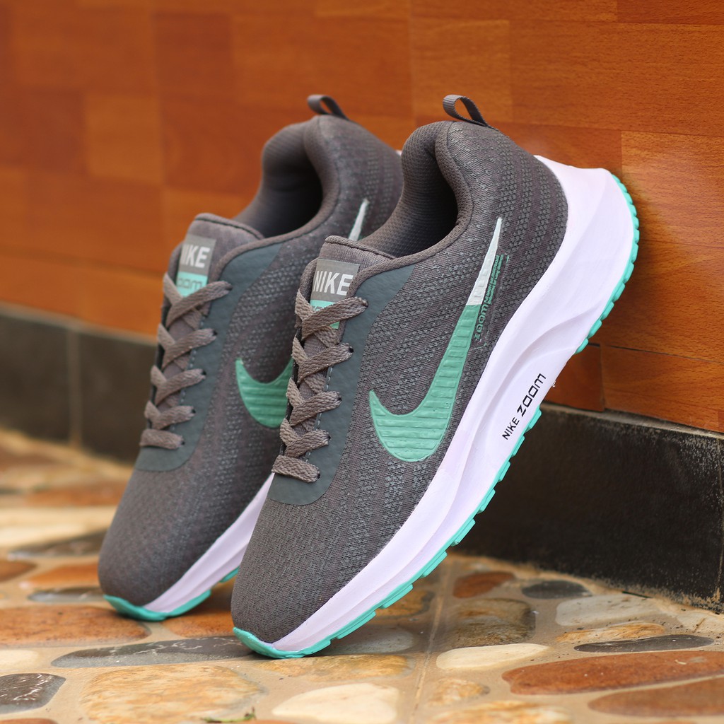 Sepatu Wanita Sneakers Olahraga Sport NIke Zoom Vegasus