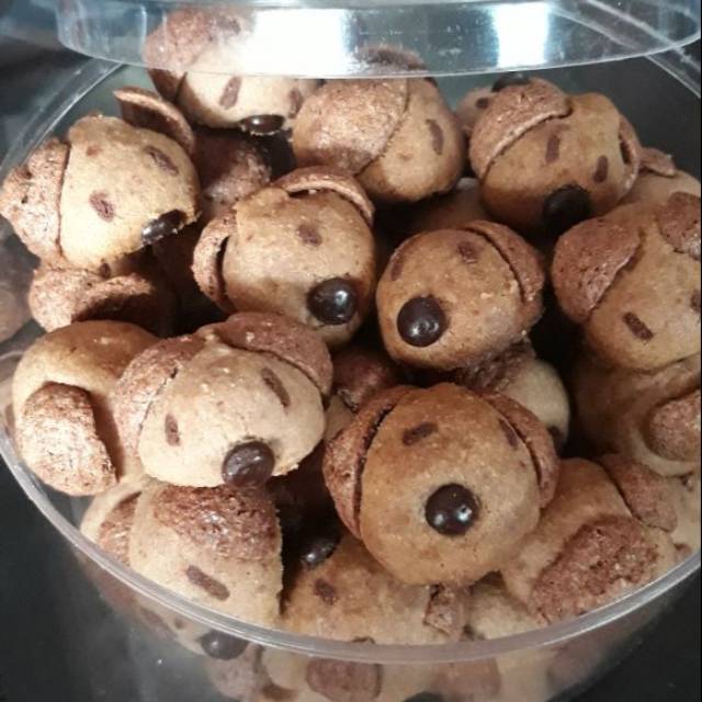 

Milo Doggie Cookies