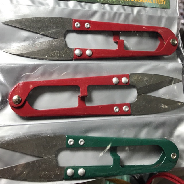 Gunting Cekris Benang Besar