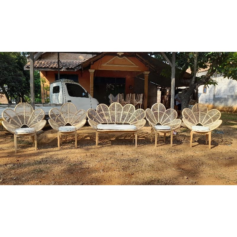 KURSI PELAMINAN ROTAN KURSI NGANTEN KURSI ROTAN BAGUS KURSI PELAMINAN ROTAN MURAH