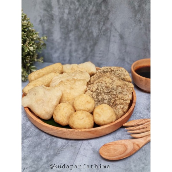 

Pempek Tenggiri Asli Palembang