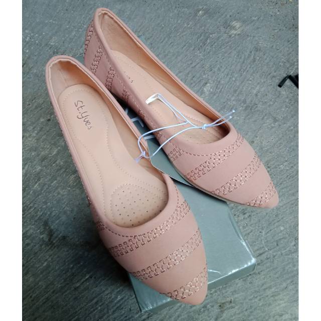  Flat  shoes  st Yves original Shopee Indonesia 