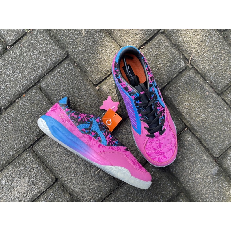 ORTUSEIGHT JOGOSALA CRUSHER BBS 3.0