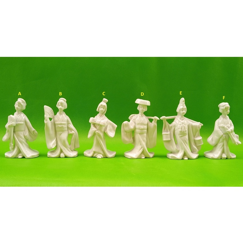 Patung Porselen Perempuan Jepang / Patung Porcelain / Patung Keramik/ Pajangan Meja / Hiasan Meja