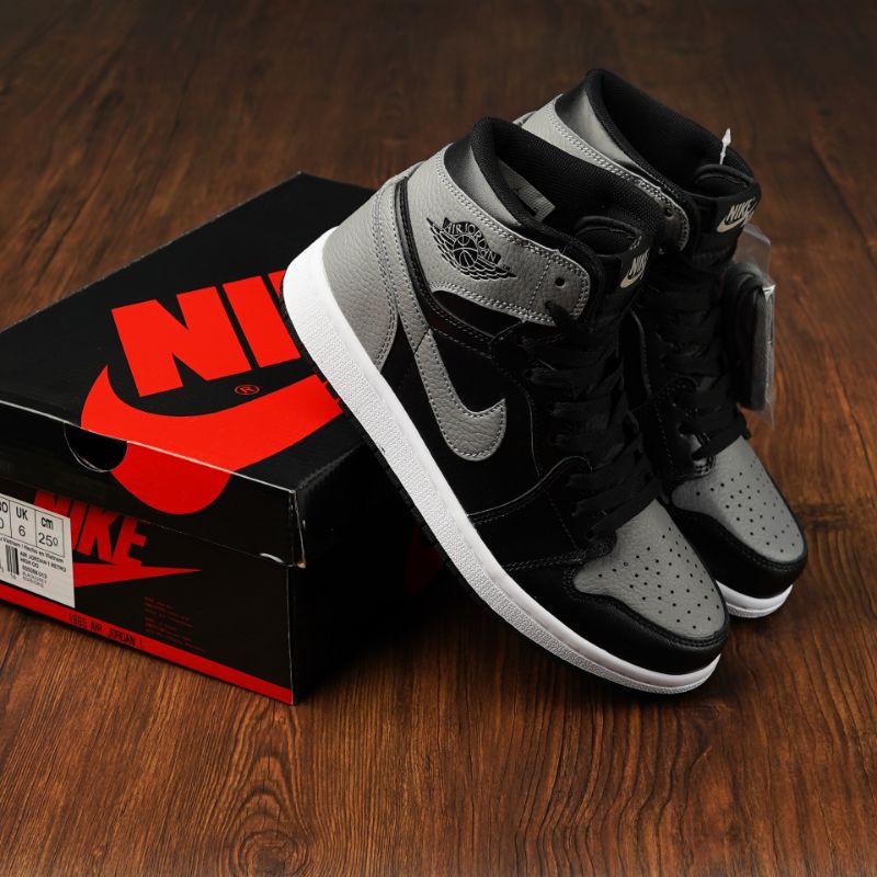 Nike Jordan 1 Retro High Shadow