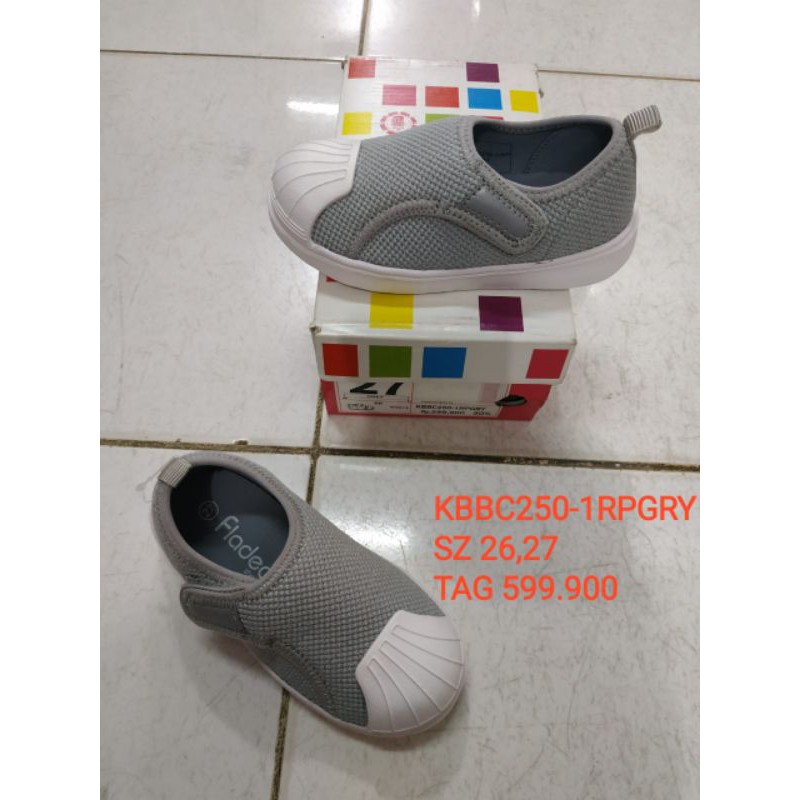 Sale Sepatu Anak laki-laki merek Fladeo