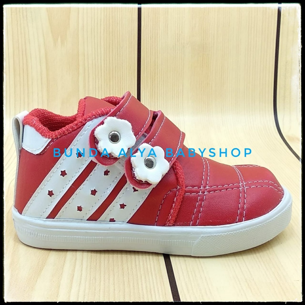 Sepatu Anak Perempuan Usia 1 2 3 4 Tahun Size 22 - 30 Alas Karet MERAH - Sepatu Anak Cewek Anti Licin Alas Karet