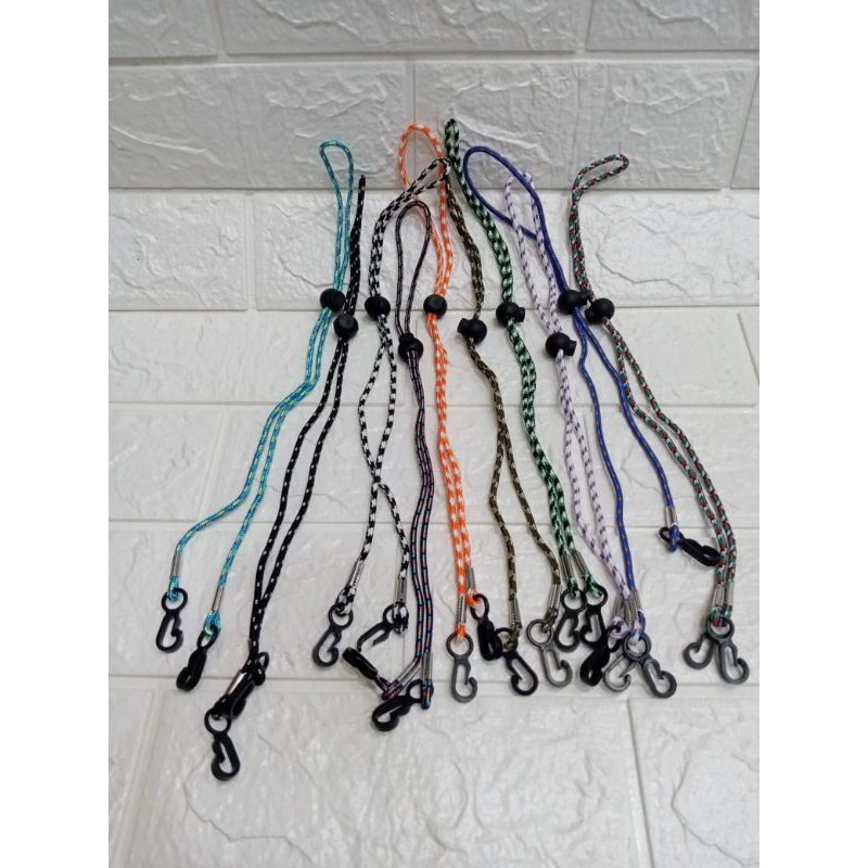 tali masker Gantung Masker