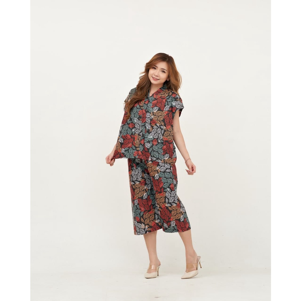 IZANY Piyama Dewasa Kimono Kulot / SET Kimono Kulot V Banyak Motif-HAZEL GREEN