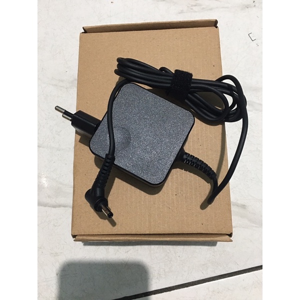 Adaptor charger lenovo ideapad 100-14, 100-14IBY, 100-15IBY, yoga710s 110-14AST ,100S 80YN ORIGINAL 20v-2.25a