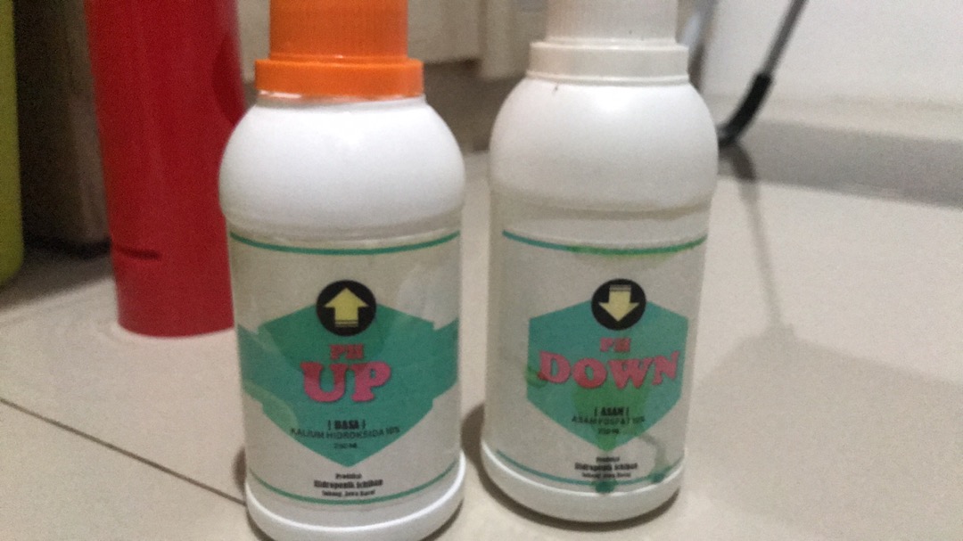 Paket Larutan Ph Up Dan Down 250 Ml Penetral Nutrisi Hidroponik