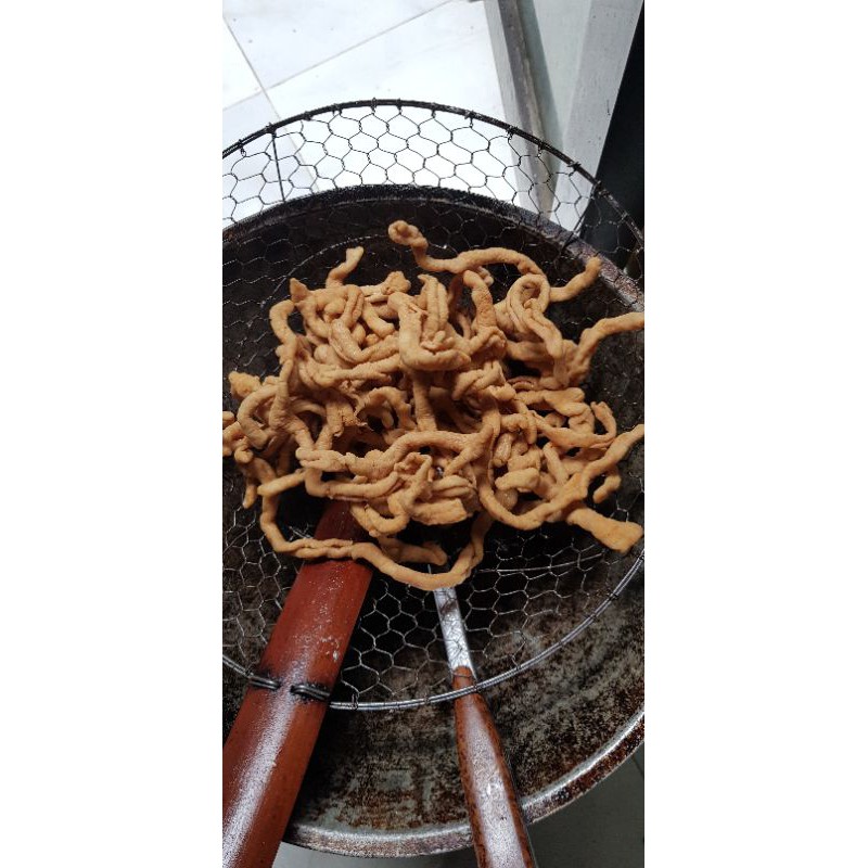 

Keripik Usus "Bu Indanah