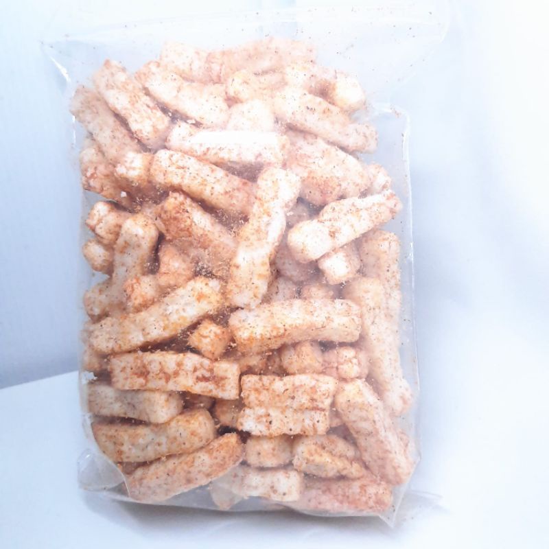 

Krupuk udang gurih dan pedas bikin nagih