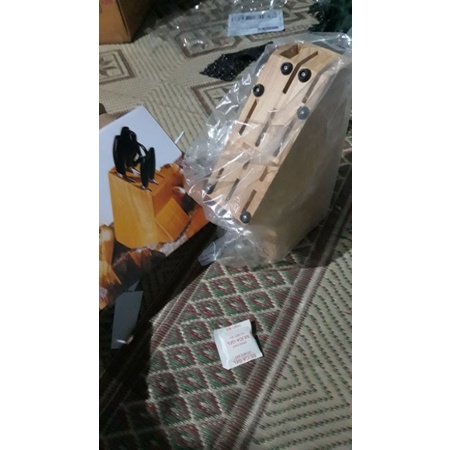 tatakan pisau kayu