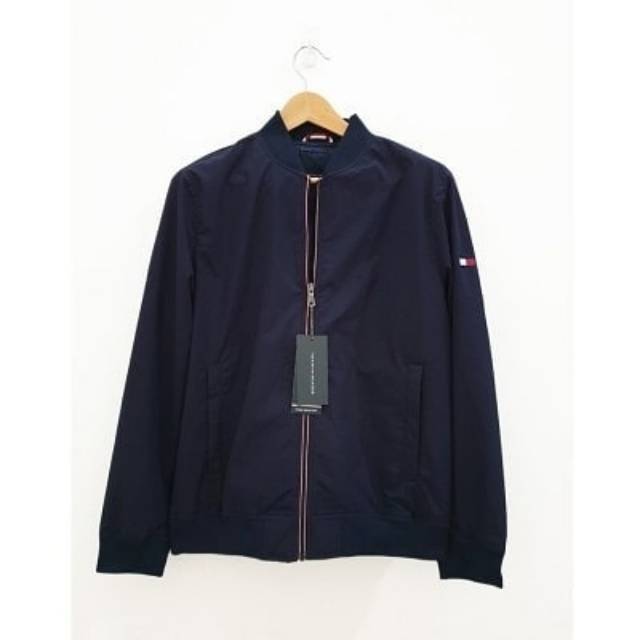 tommy hilfiger ultra loft wind resistant