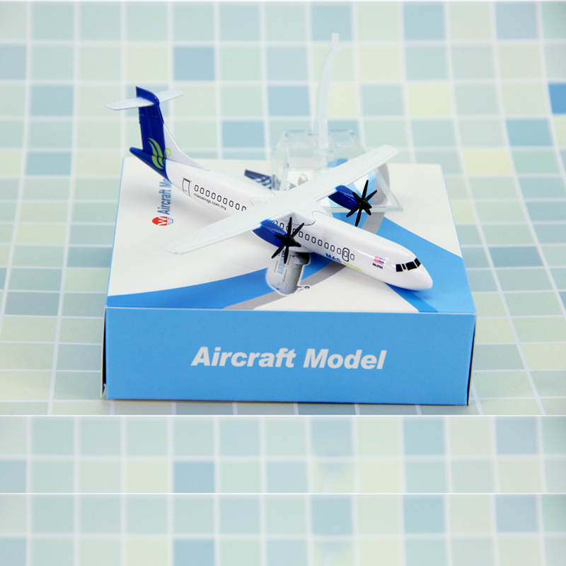 Model Pesawat Terbang Malaysia ATR Maskwings ATR-72-500 Diecast Metal Warna Biru Dengan Stand