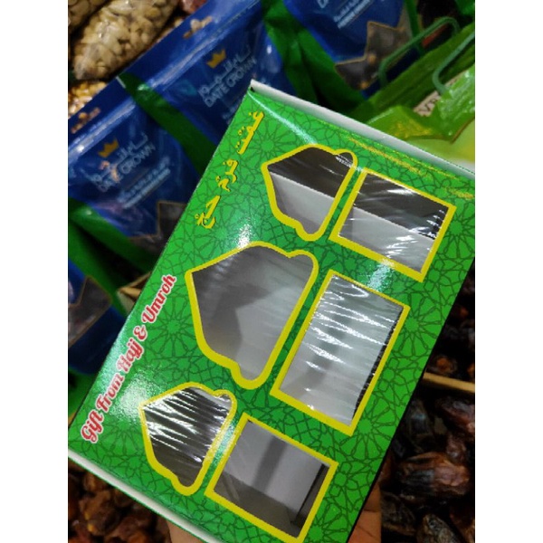 

kardus paketan oleh oleh haji umroh 1pcs box paketan sudah berikut skat didalamnya tinggal dilipat