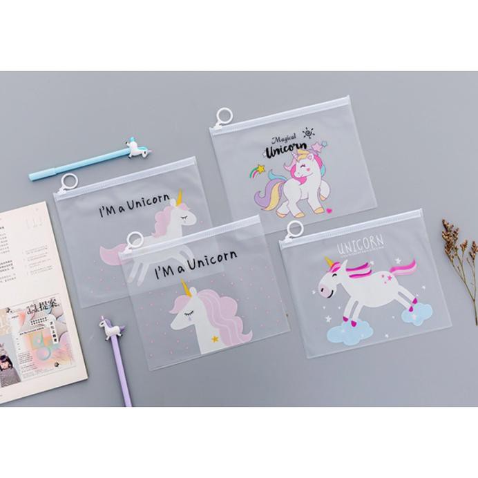 

Tempat Pensil Plastik Transparan Cute Motif Unicorn Panther - Unicorn 1