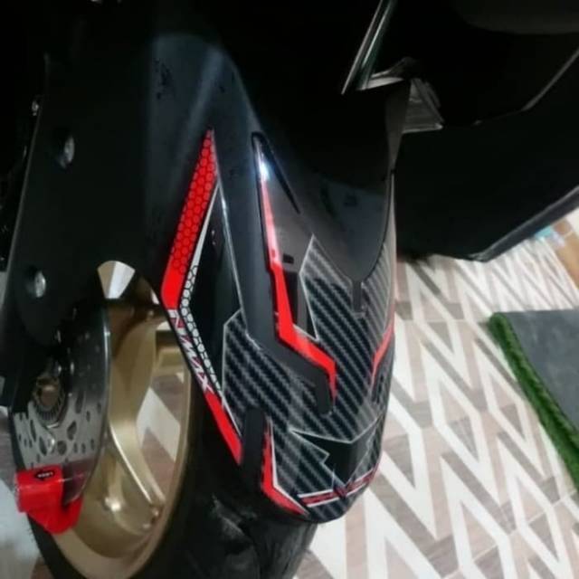 Stiker timbul resin timbul fender spakbor depan new nmax 2020