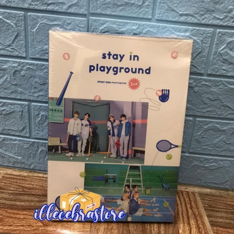 STRAY KIDS - PHOTOBOOK IN LONDON