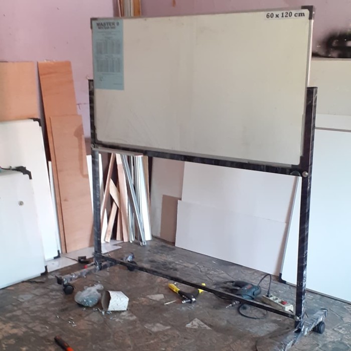 

Whiteboard Magnetik Standing 60 × 120 Cm Double face