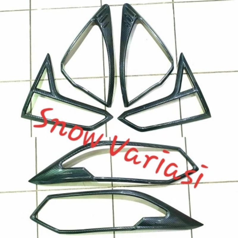 Paket Garnish Lampu Depan Belakang Honda Hrv Carbon