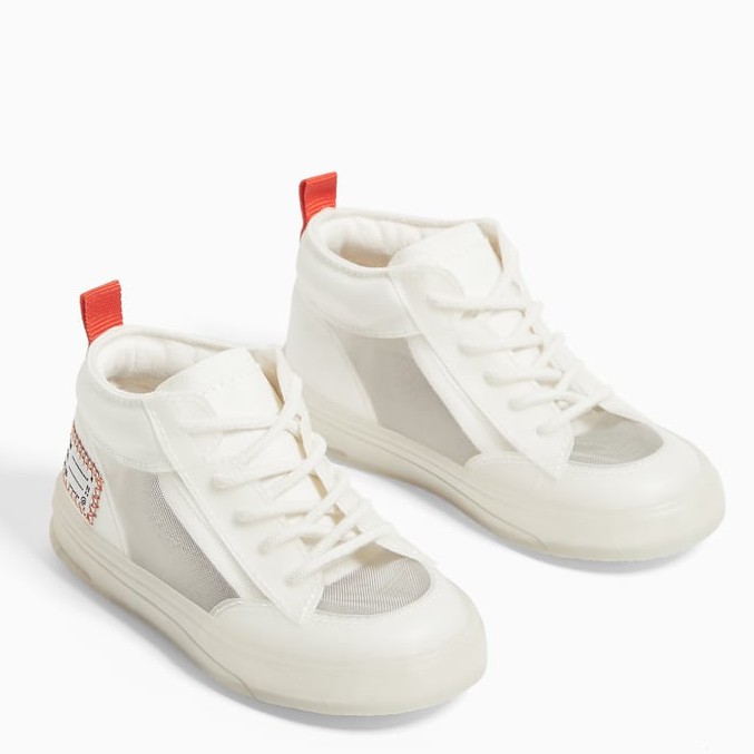 white ralph lauren flip flops