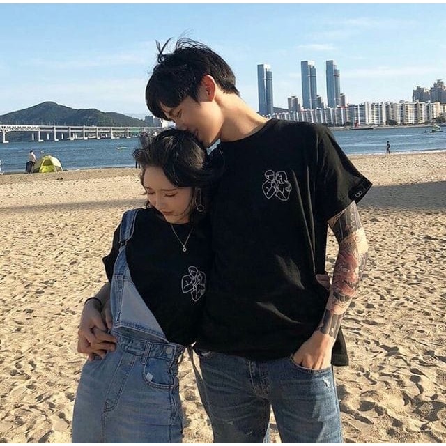 MYSTIQUE.ID-BAJU KAOS COUPLE BOY&amp;GIRL HUG T-SHIRT LUCU DAN AESTHETIC