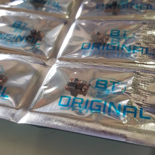 EASY CHIP LIGHT IC LAMPU UNIVERSAL