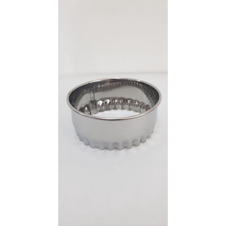 Ring Cookies Cutter bergerigi isi 3 pcs