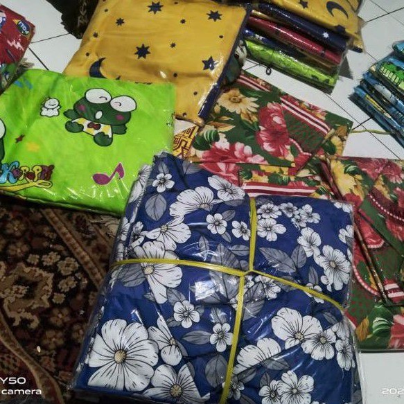 SPREI MOTIF MURAH HOME MADE BAHAN HALUS ANTI PANAS BISA COD