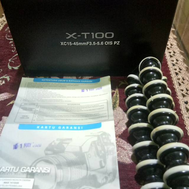 Fujifilm XT100