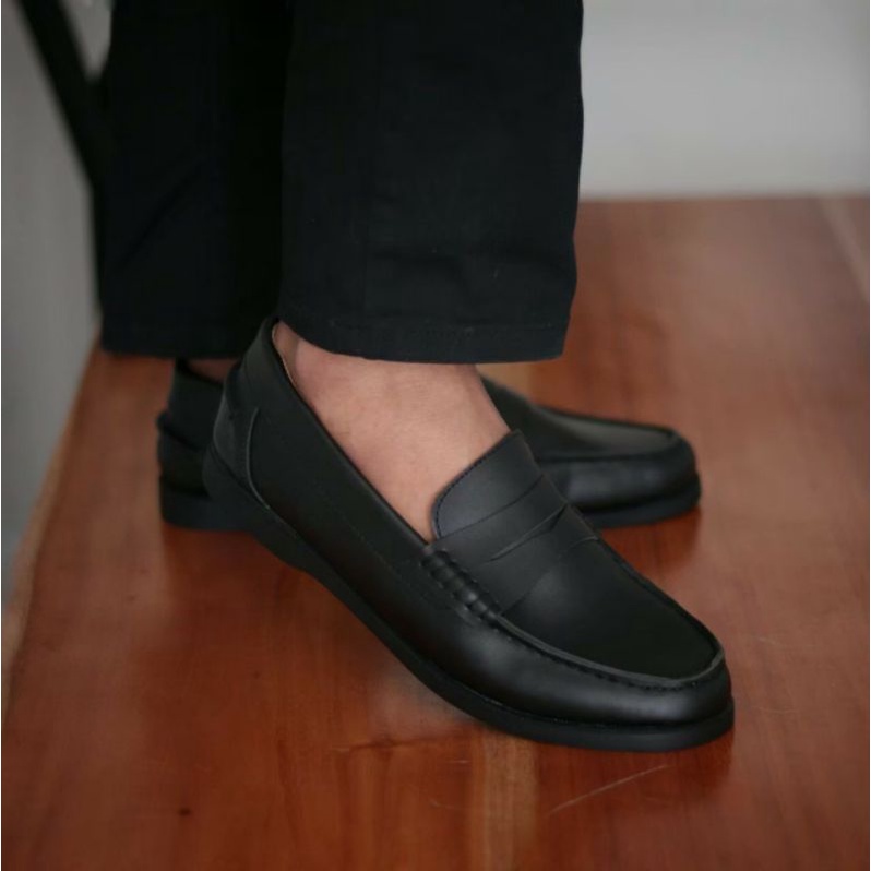 IRISH | Sepatu Slip On Kerja Pria Formal Kantor Loafers Kasual Original Premium Quality