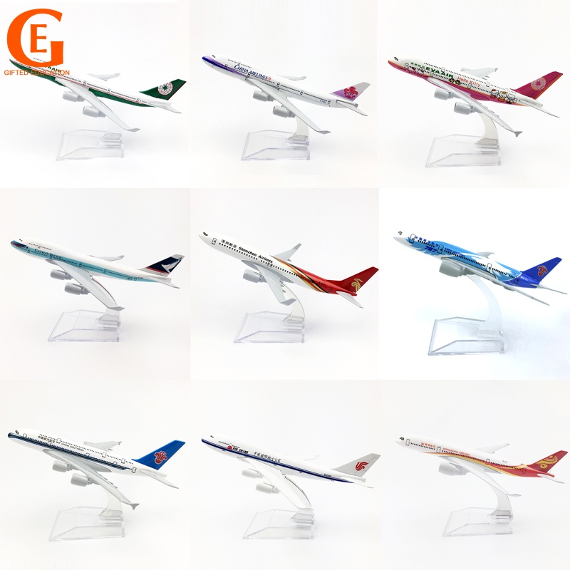 Mainan Pesawat Terbang Airbus 380 Bahan Metal Model Chinahongkong Cathay Pacific Boeing 747 787