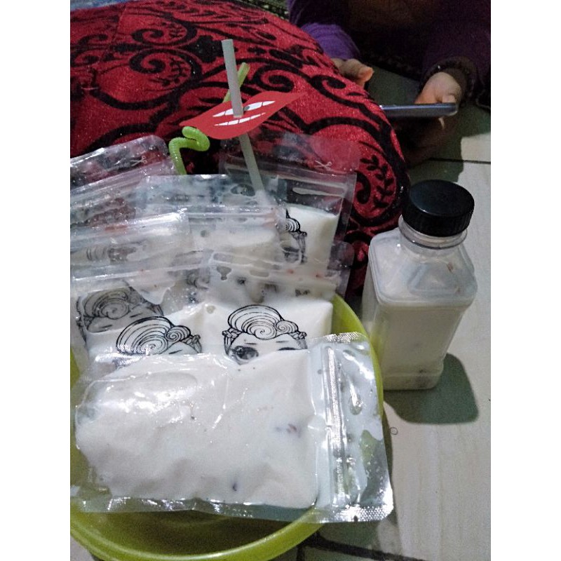 

milky fruit drink