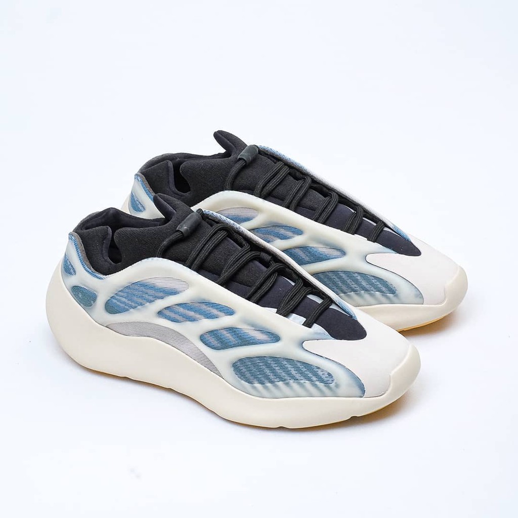 Adidas Yeezy Boost 700 V3 Kyanite