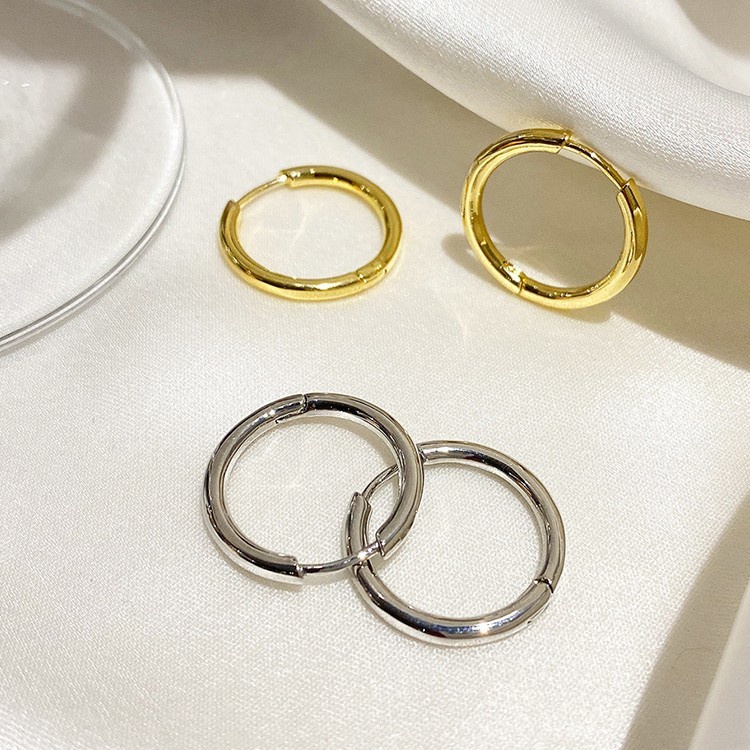 Anting Bulat Simple Untuk Wanita