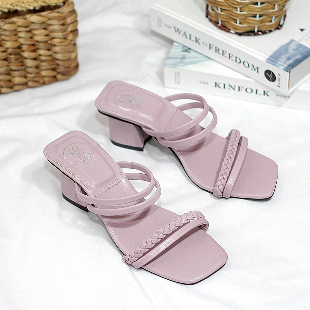 Milicca Alisya Sandal Heels Wanita Sandal Tali Hak Chunky