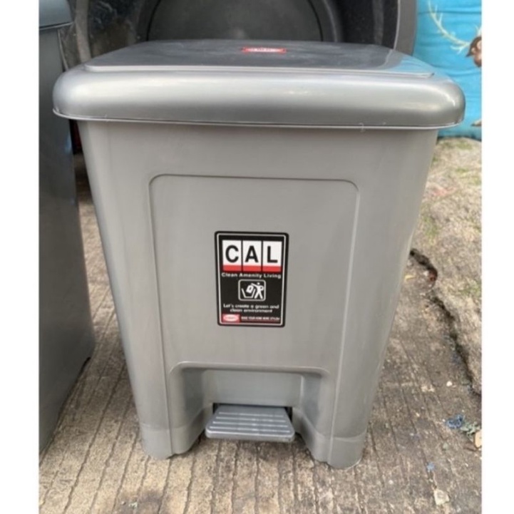 Tempat sampah segi Shinpo 710 (10 liter)/Tong sampah shinpo injak 10 liter/Tempat sampah injak