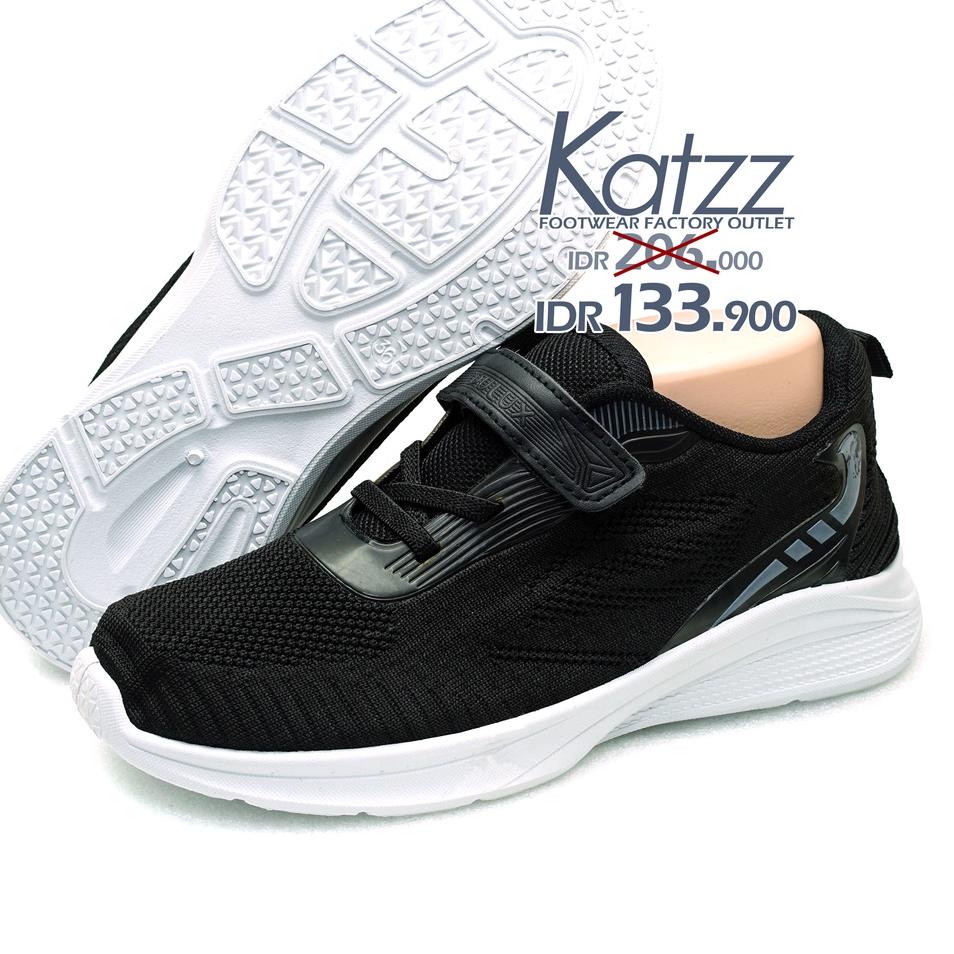 Terupdate Katzz - Sepatu Anak Sekolah VELCRO SD TK SMP HITAM PUTIH UK 28-39 ORIGINAL Sepatu Anak cowok cewek BAHAN LEBUT SOLE TEBAL DENGAN SOFT FOAM INSOLE untuk kenyamanan anak sekolah. VELCRO STUDENT SHOES. SEPATU MURID SEKOLAH [SWALLOW X KATZZ SCH 01 B