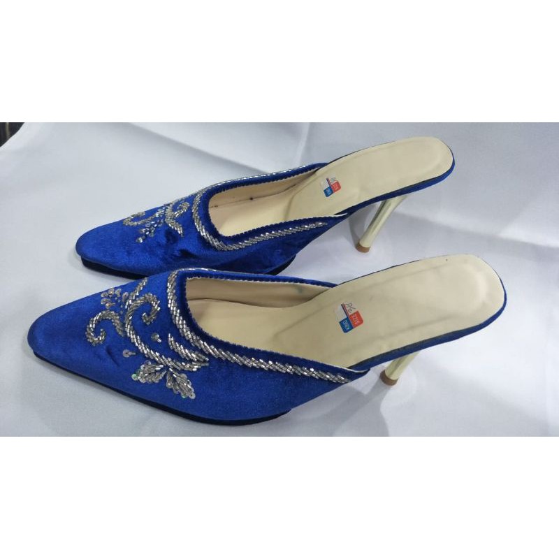 Selop Pengantin Wanita Biru Elektrik Payet Silver