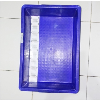 BAK UKUR IKAN KOI 37CM BAHAN BOX PLASTIK + STIKER UKUR ANTI AIR PxLxT 40x25x15CM